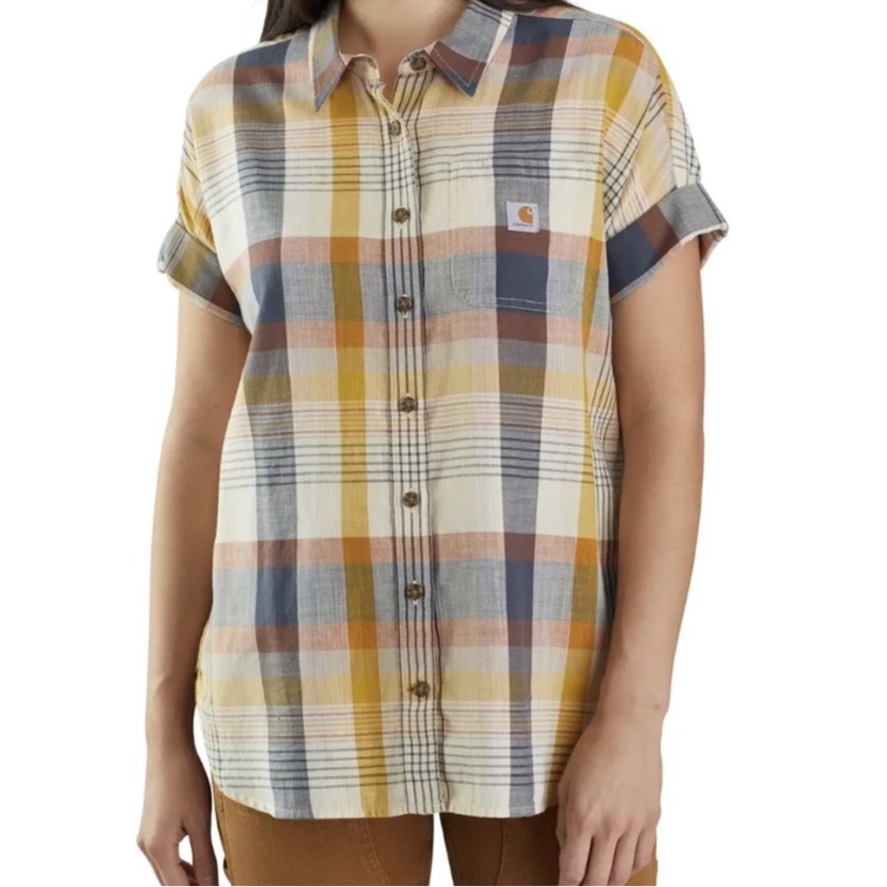 NWT Carhartt lightweight short sleeve button down size M